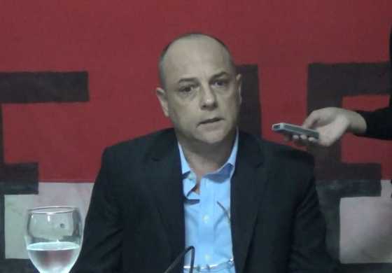 Sala está que trina porque no puede llevar el nombre de Macri en su boleta