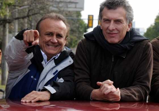 Del Sel sale a caminar por la 4º