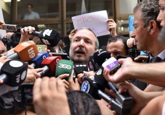 Sabbatella sobre intervención del AFSCA: "Si al gobierno no le gusta la ley, tiene que ir al parlamento y discutirla"