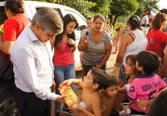 Chivilcoy: Britos y los Jóvenes por Chivilcoy entregaron juguetes