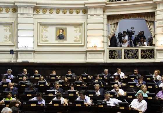 Diputados provinciales del FPV repudian la represión de gendarmería a vecinos del Bajo Flores