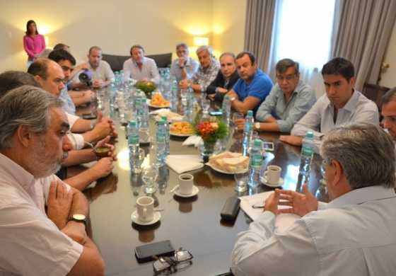  Una reunión ecléctica