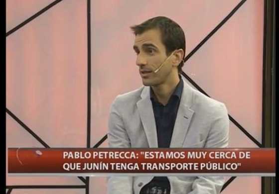 Petrecca visitó los estudios de QM Noticias 