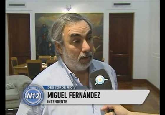  Fernández está molesto porque no tiene acceso al proyecto de canalización del Río V