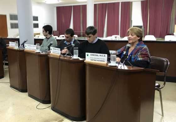  Los ediles de todas las fuerzas le habilitan a Cortés el Plan Municipal para el Desarrollo Integral de la Familia
