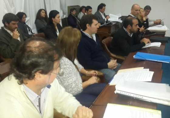  Concejales del FPV apuran a Revilla para saber en qué quedó el Centro Universitario a Distancia