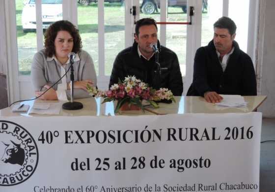  Aiola fue a la Sociedad Rural y dijo lo que el campo quería escuchar