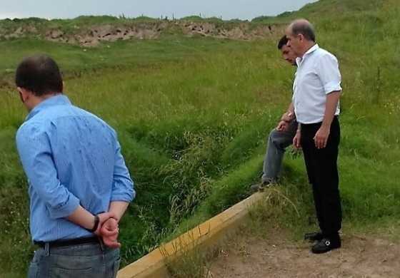  El tándem Zurro recorrió canales regionales y se mostró preocupado por la situación hídrica 