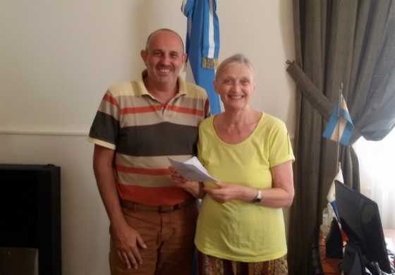  Guerrera sale a auxiliar a las bibliotecas populares