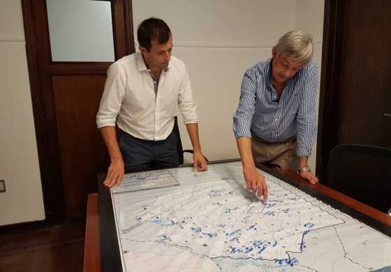  Cortes se reunió con el intendente de Bolivar para tratar la problemática hídrica de la región