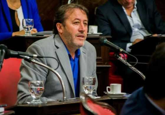  Patricio García se mete en la campaña local: "Tellechea tardó 14 meses en poner un cable" 