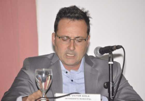  Con un fuerte tirón de oreja para su tropa, Aiola ninguneo las críticas del peronismo
