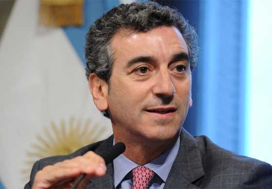  Frente a la eventual interna del peronismo, el randazzismo tiene su propia disputa local