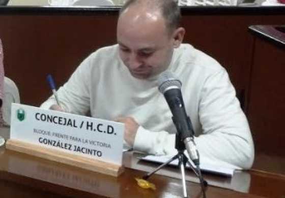  Duros cruces en el Concejo con la Cooperativa de Agua Potable por las tarifas