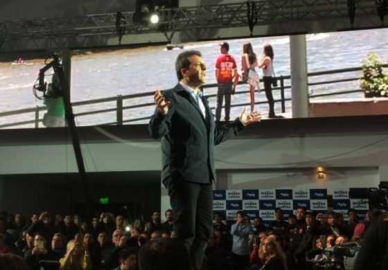 Sergio Massa lanzó su campaña con críticas al gobierno y a CFK