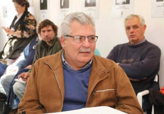  "La política como asignación de valores"