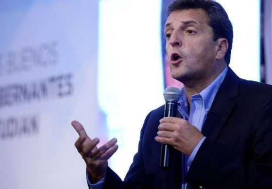 Sergio Massa: "El Gobierno quiere, igual que como hizo Cavallo, meterle la mano en el bolsillo a los jubilados"