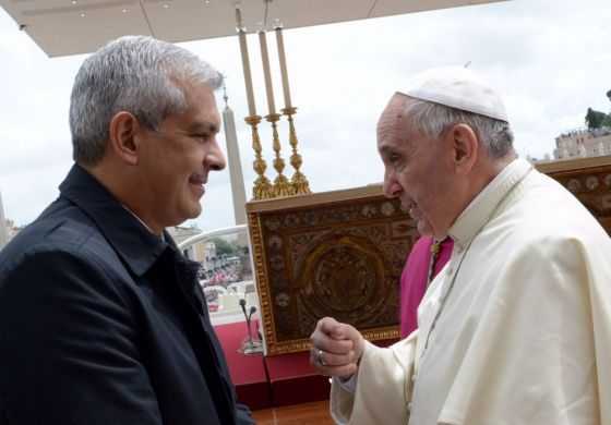  ¿Pega la vuelta? El Papa Francisco, la pieza clave para el retorno de Julián Domínguez al kirchnerismo
