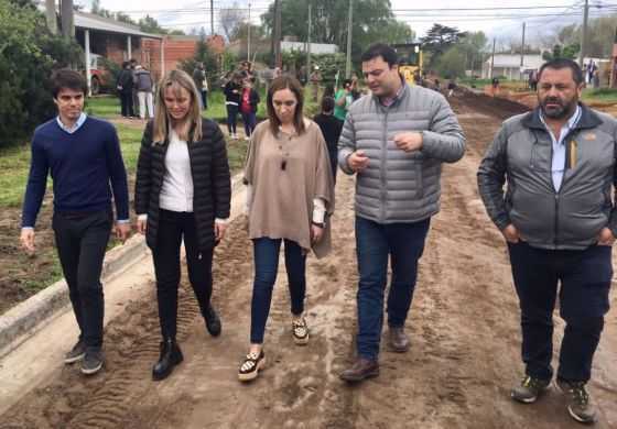  Vidal pisó la Cuarta Sección y recorrió obras acompañada por Gladys González y Mariano Barroso 