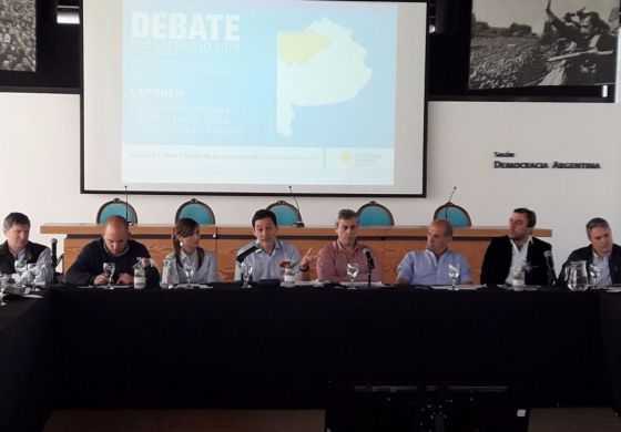 Dirigentes de la Cuarta Sección participaron del debate por el Presupuesto, con críticas al endeudamiento