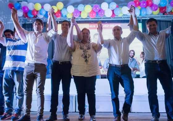  Junto a Salvador, Flexas llamó a apoyar su gestión