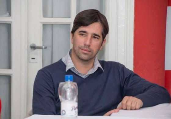 En representación de los intendentes oficialistas de la Cuarta, Flexas va a reunirse con Lacunza por el Fondo Educativo