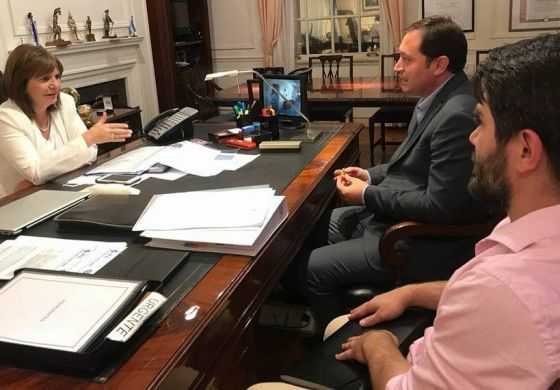  Por la seguridad en el Carnaval local, Serenal visitó a Patricia Bullrich