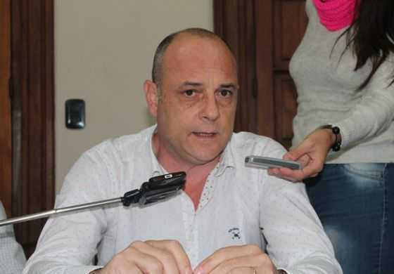  Sala busca acelerar la llegada de viviendas al distrito