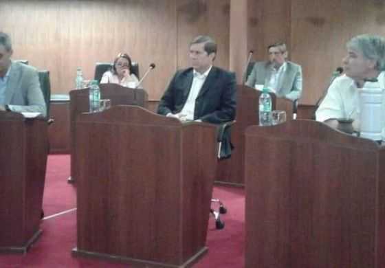  Por 12 votos a 6, el HCD aprobó la adhesión al Pacto Fiscal