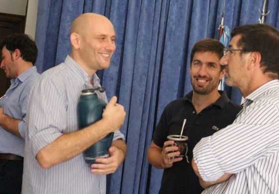  Con críticas a la UCR y elogios al sector PRO de Cambiemos, Lago habló de la oposición