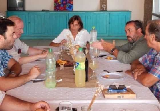  Barroso se reunió con la Sociedad Rural y escuchó su proyecto para mejorar los caminos rurales