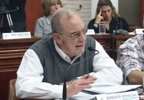  Zambiasio manifestó su preocupación por reclamos del sector de la salud y descartó una candidatura en 2019