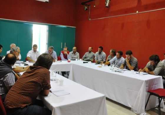  El Comité de Cuenca se reunió con autoridades provinciales de Hidráulica