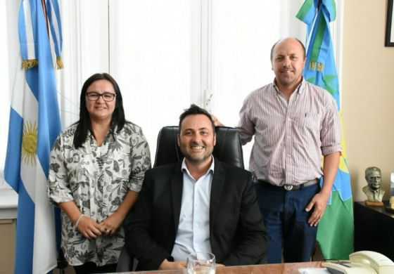  Tras la renuncia de Camera, Aiola movió las piezas en su gabinete