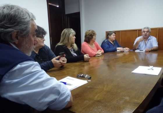 Fernández se quedó corto: ofreció 15% a los municipales a pagar en tres tramos y el gremio lo rechazó