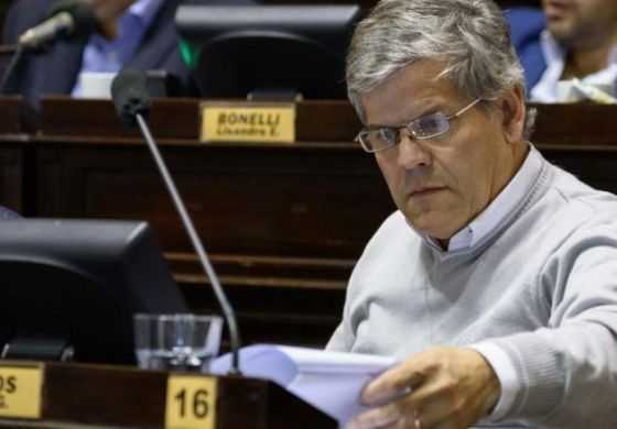Fabio Britos toma distancia de un acuerdo Massa - Randazzo
