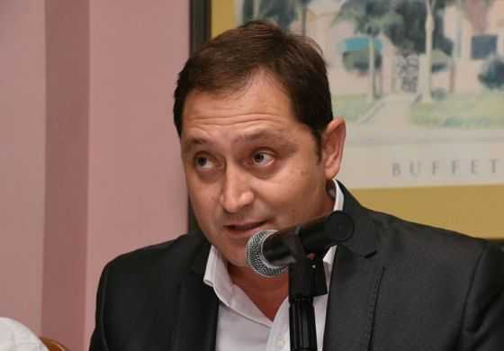 Serenal y un discurso que recordó el caso Jorge Fernández