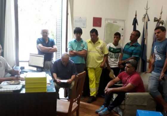  Los trabajadores del peaje comenzaron a recibir sus telegramas de despidos