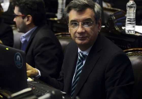 Buil contra el dictamen para tratar el proyecto de tarifas justas: "La oposición busca desfinanciar al Estado"