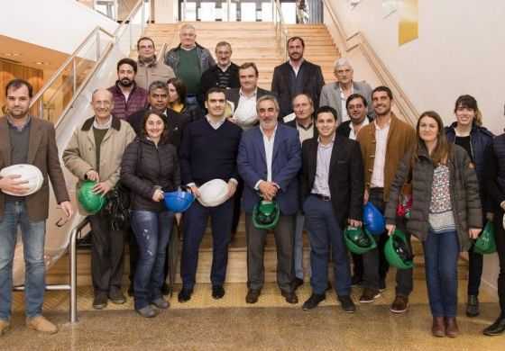  Reynoso y Fernández recorrieron la planta de Reciclado de Larreta