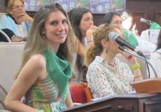  Camila Ríos: "Tenemos una mirada favorable hacia la legalización del aborto"