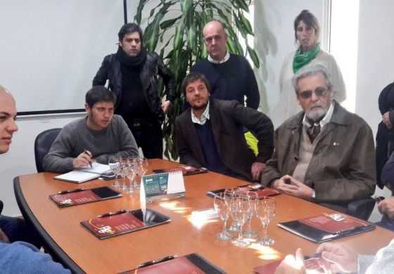  Axel Kicillof pasó por la Cuarta y apuntó contra nación, provincia y municipio: &ldquo;La situación es crítica&rdquo;