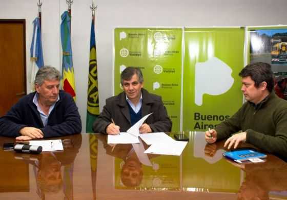  Se licitó la repavimentación de la Ruta Provincial 30 con la presencia de funcionarios locales