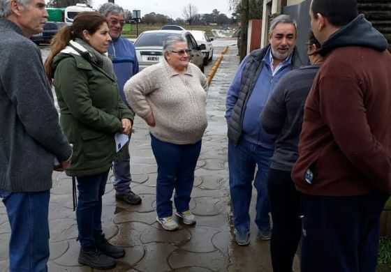  La dirigencia de Cambiemos volvió a los timbreos con el intendente Fernández a la cabeza