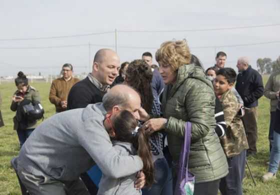  Zurro encabezó la entrega de viviendas a familias del municipio