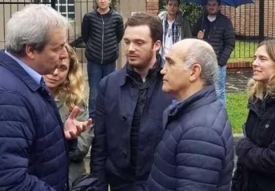 Silvestre se mete a timbrear en Pehuajó y De Leo hace desembarcar en Junín