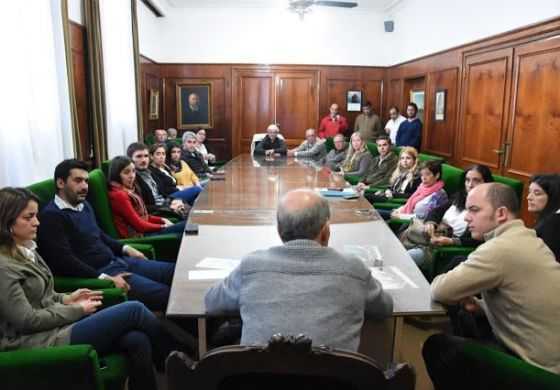  Zurro mete cambios en su gabinete