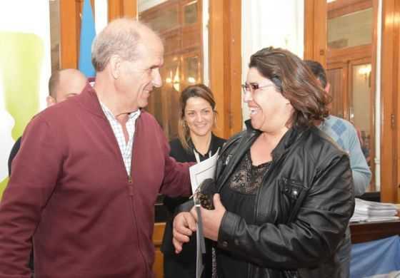  Se depositaron los sueldos municipales con un nuevo aumento que totaliza un 32.25% anual