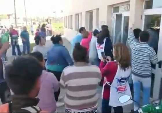 Mientras suma tensión el conflicto educativo, desde la Cuarta repudian escrache a Vidal y apoyan a Provincia