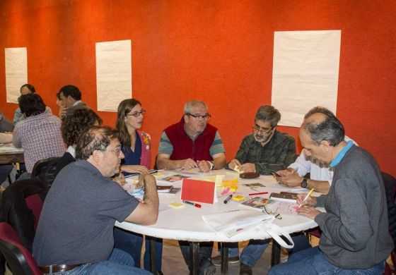  Fernández y sus funcionarios se capacitaron en "creatividad"